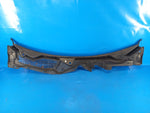 Plastic windshield trim / Ford Mustang 15-2017