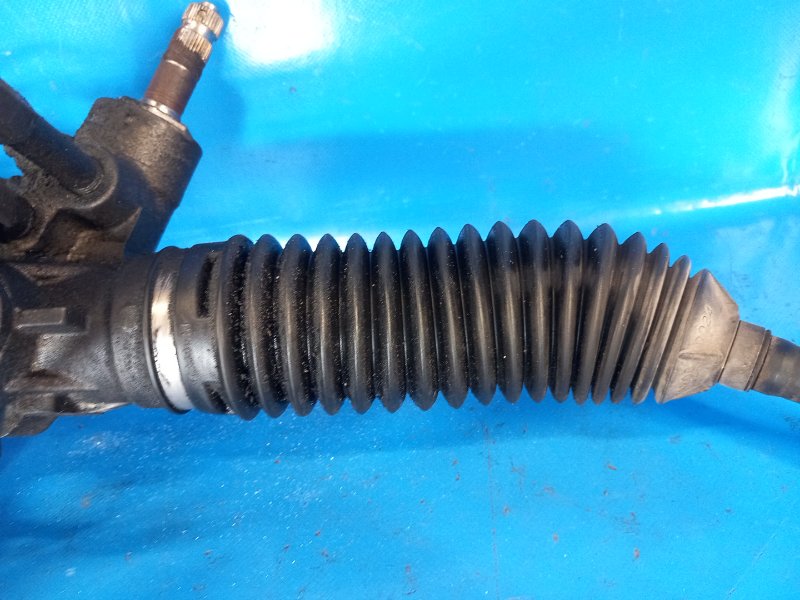 Steering rack NISSAN PATHFINDER R51 04-14 2004