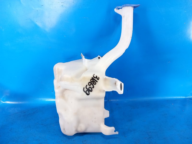 Ford Fusion 14-2014 Windscreen Washer Reservoir