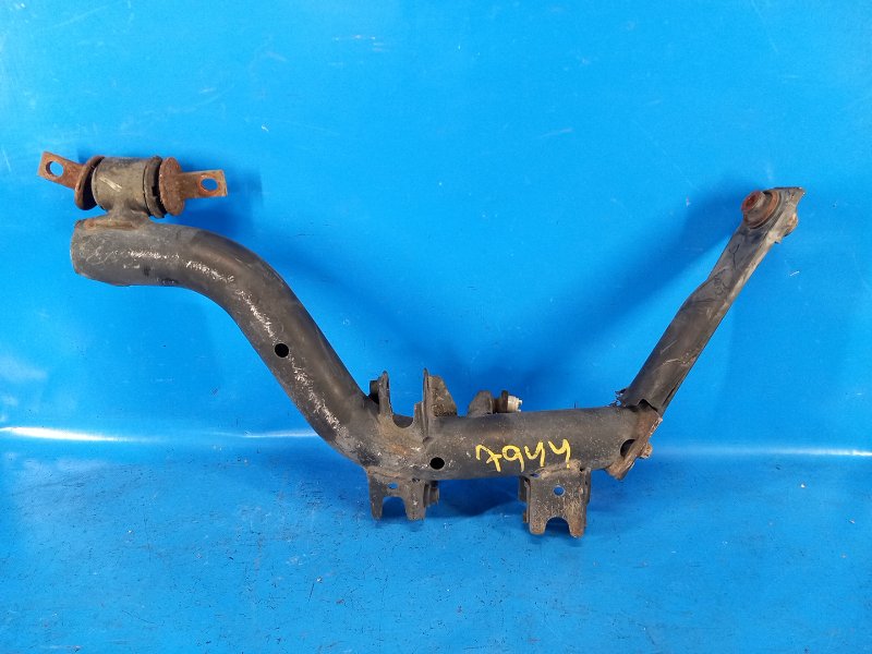 Rear lower control arm, right, Honda Civic Es 00-05 2005
