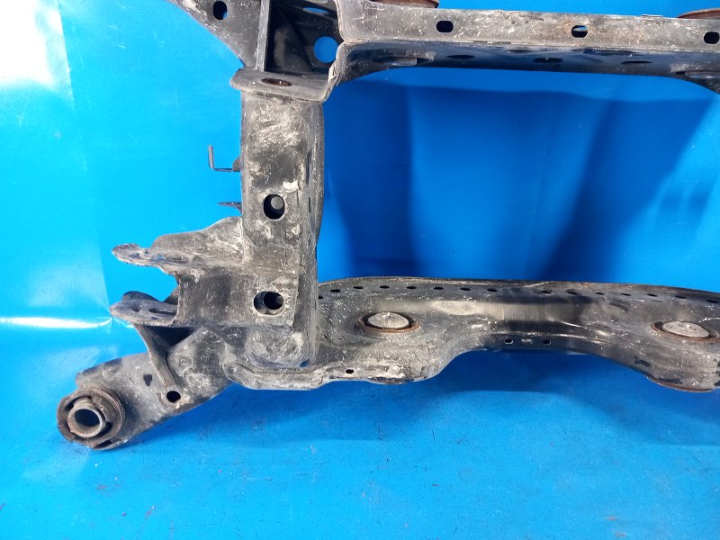 Rear suspension beam for Ford Mustang 15-2017