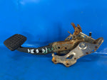 Brake pedal Toyota Prius - 30 09-17 2012