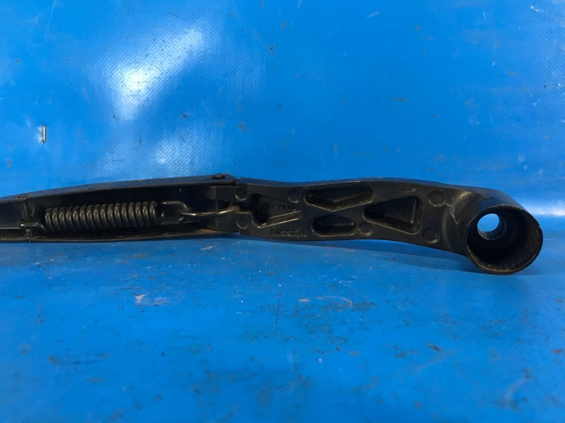 Front windshield wiper arm NISSAN SENTRA B17 12-21 2015 Left.