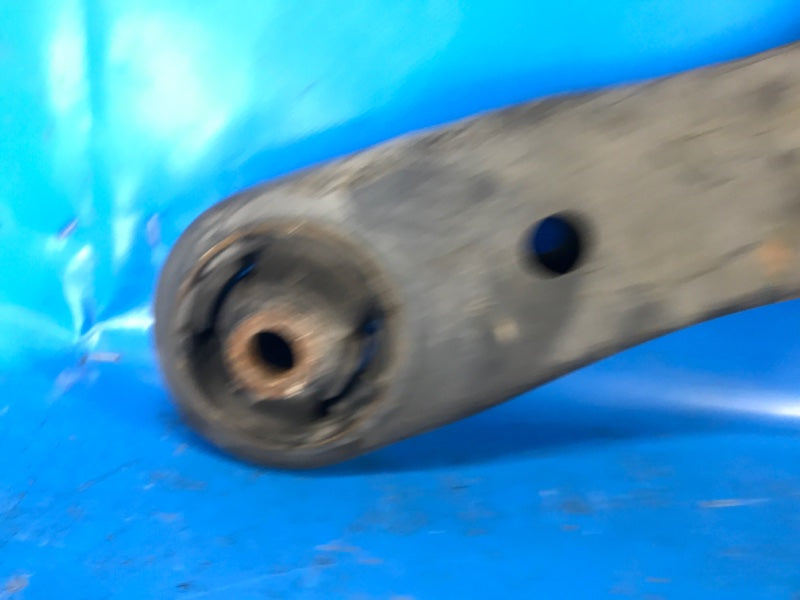 Front lower suspension arm TOYOTA PRIUS - 30 09-17 2012 Right.