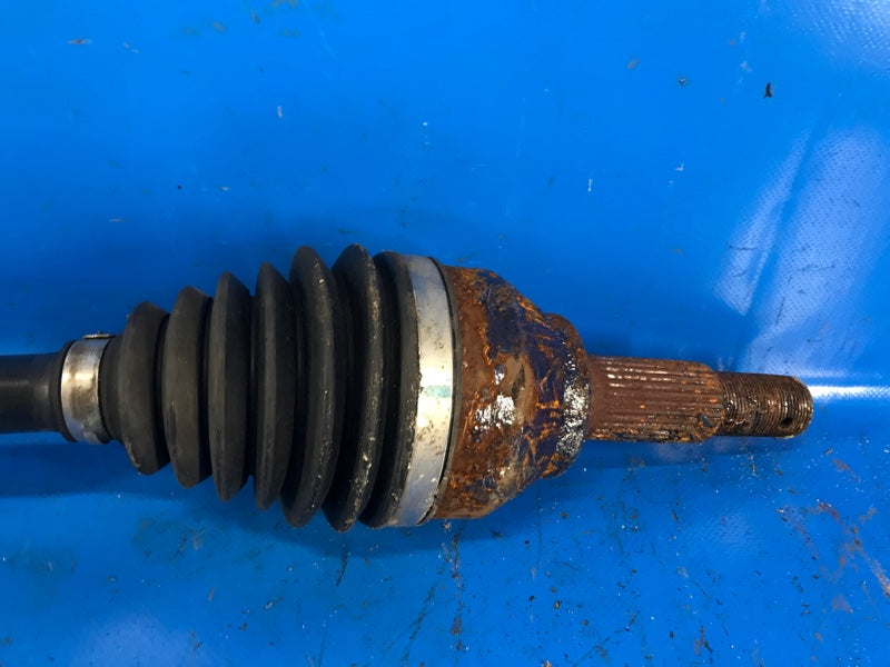 Front-wheel drive NISSAN SENTRA B17 12-21 2015 Left.