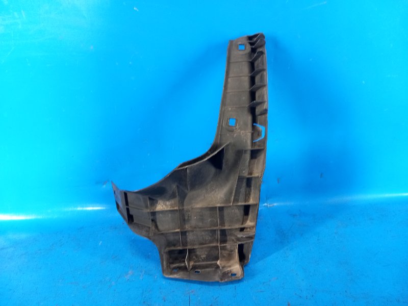 Mudguard TOYOTA PRIUS - 30 09-17 2010 Left. Rear.