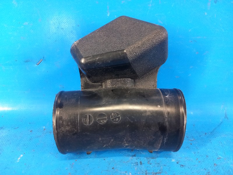 Toyota Prius Air Filter Resonator - 09/30/2010