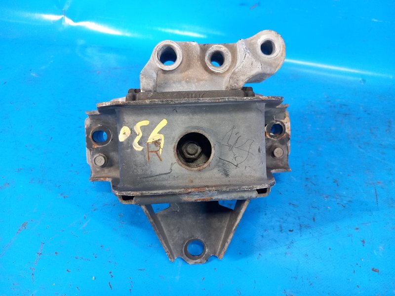 Engine mount MITSUBISHI OUTLANDER GF 12- 2013 Right.