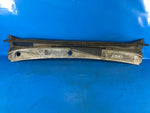 Plastic windshield trim / Frog NISSAN PATHFINDER R51 04-14 2004