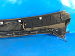 Plastic windshield trim / Frog NISSAN PATHFINDER R51 04-14 2004