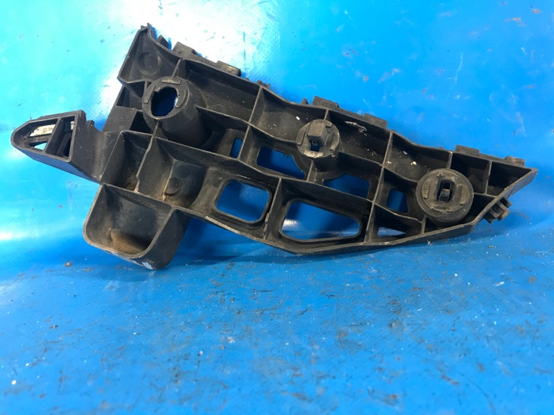 Front bumper bracket (on the fender) TOYOTA PRIUS PLUS 11-14 2013 Right.