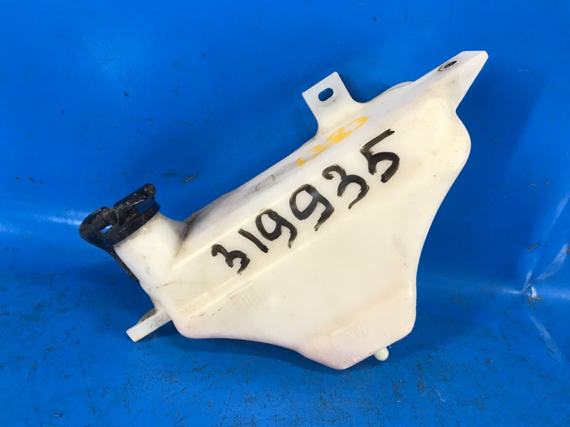 Expansion tank for Lexus IS250/350 05-13 2009