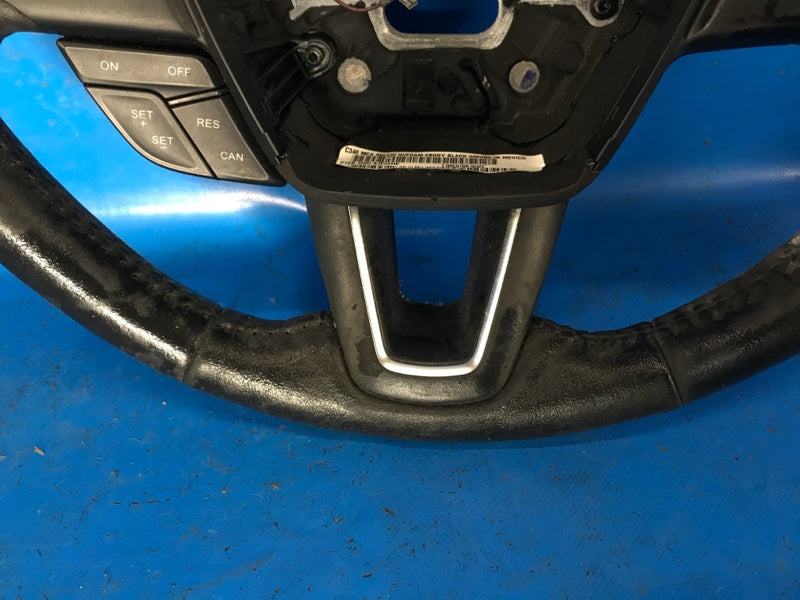 Ford Focus 2015 10-18 Steering Wheel