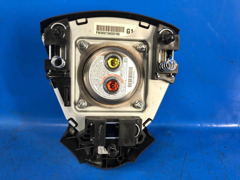 Steering wheel airbag for Nissan Sentra B17 12-21 2013