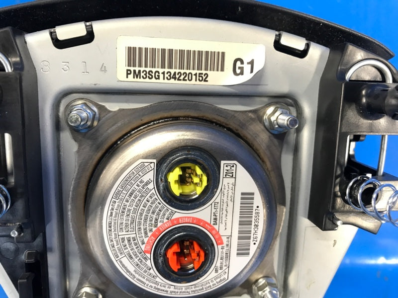 Steering wheel airbag for Nissan Sentra B17 12-21 2013