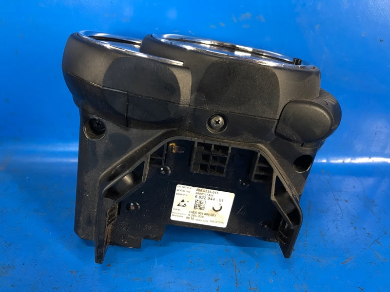 MINI Cooper (F57) 15-2016 instrument panel
