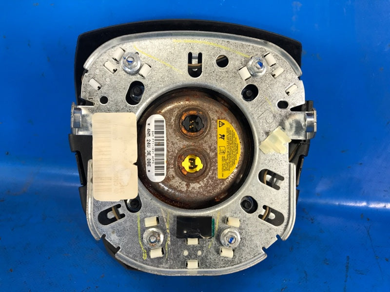 Steering wheel airbag for the 2012 Chrysler 200 10-14