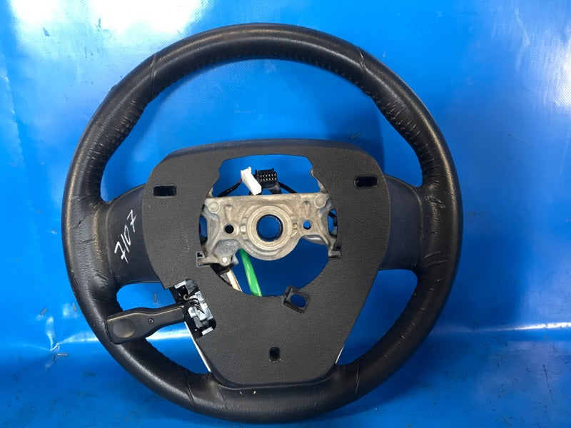 Toyota Prius 16-2016 steering wheel