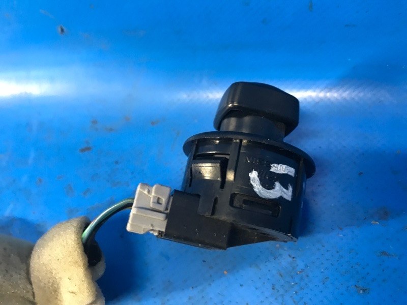 Steering column adjustment button for Nissan Pathfinder R52 12-21 2015