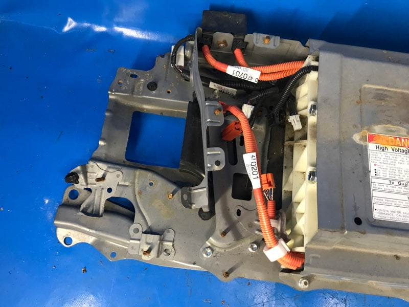 High-voltage battery for Toyota Prius Plus 11-14 2013