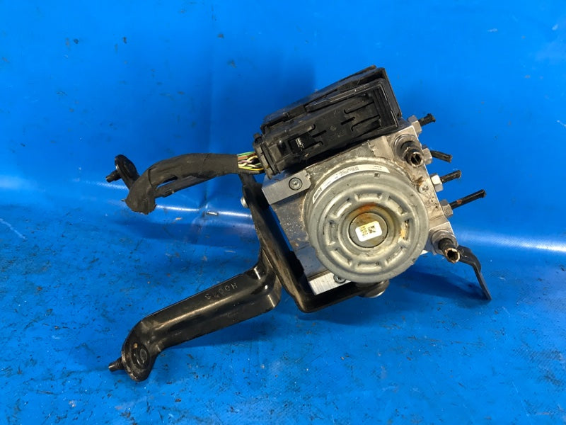 ABS unit Ford Mustang 15- 2019