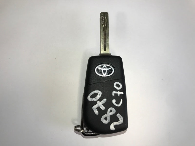 Ignition key for Toyota Camry 70 17- 2020