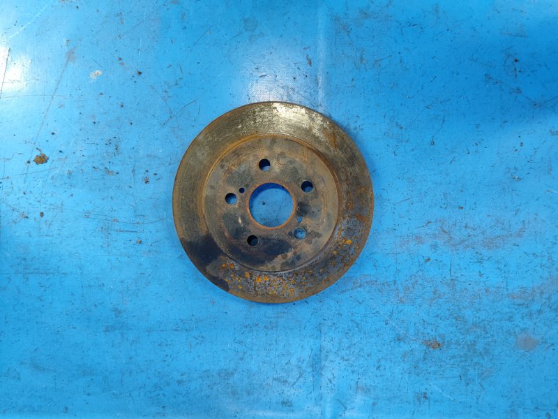 Rear brake disc Toyota Prius - 30 09-17 2012