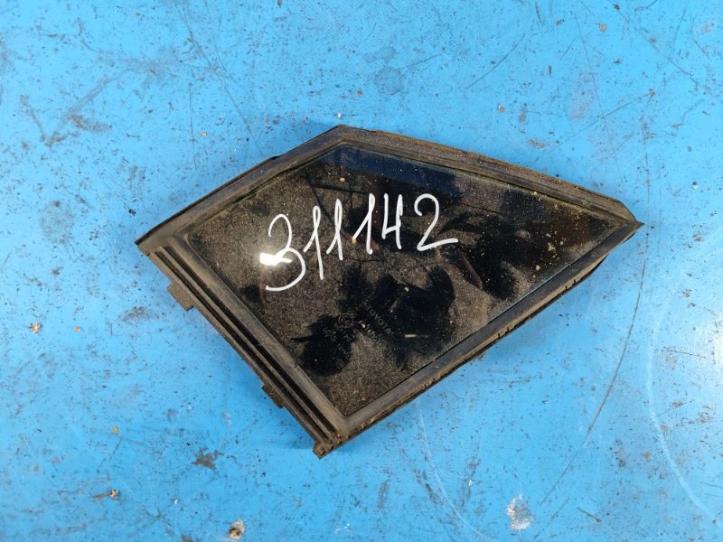 Door glass blind TOYOTA PRIUS 16- 2016 Left. Front.