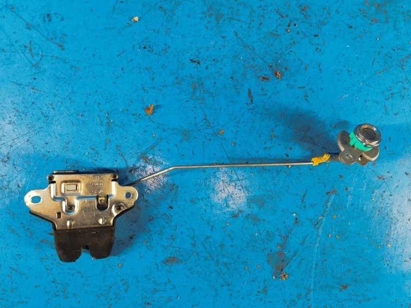 Trunk lid lock for Hyundai Elantra HD 06-11