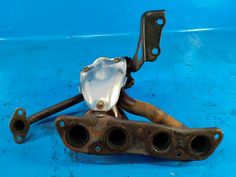 Toyota Prius Exhaust Manifold - 09/30/2012