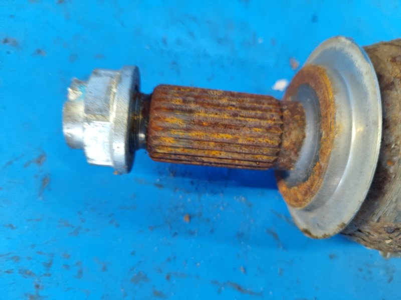 Front-wheel drive SUBARU OUTBACK 09-14 BR Right.