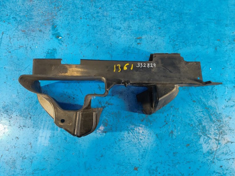 Radiator deflector FORD MUSTANG 15- 2017 Left.