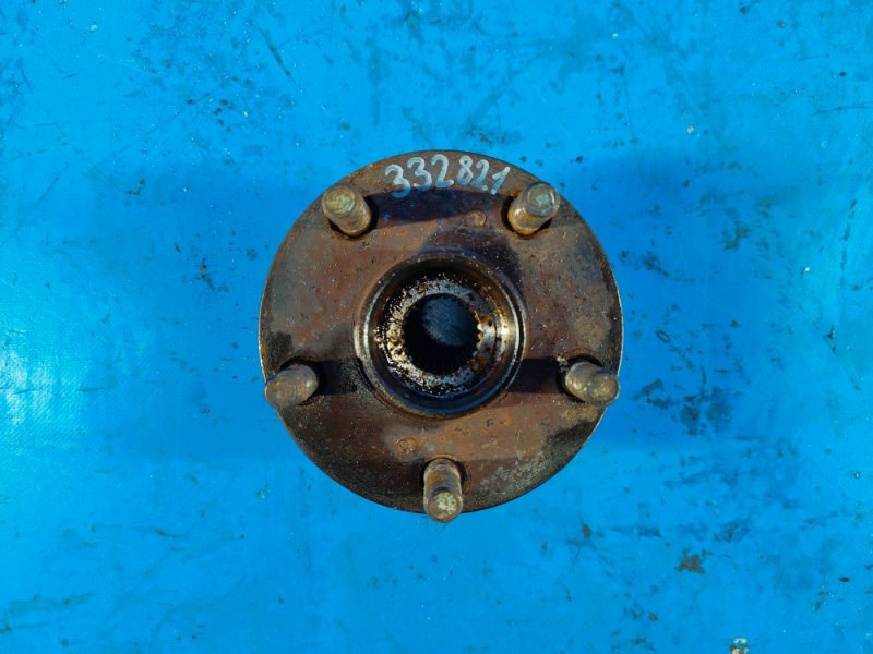 Hub TOYOTA PRIUS - 20 03-11 2006 Front.