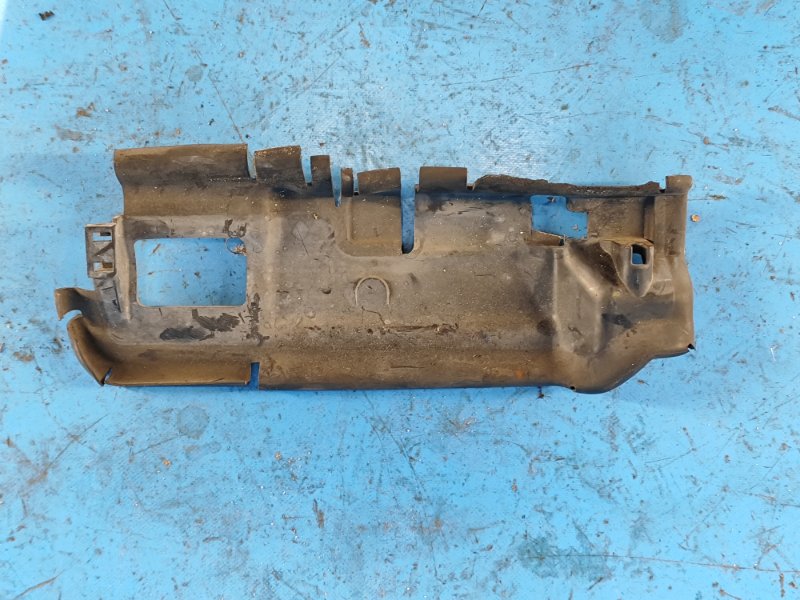 Radiator deflector for Volvo S60 10-13 2012