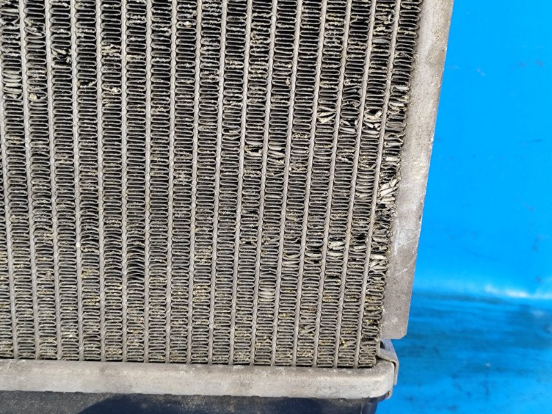 Main radiator for Honda Insight 08-14