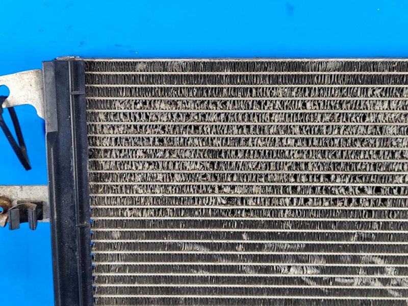 VOLVO XC70 00–07 2006 Air Conditioning Condenser