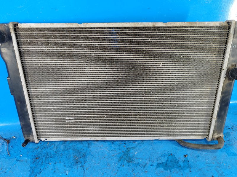 Main radiator for Toyota Prius Plus 11-14
