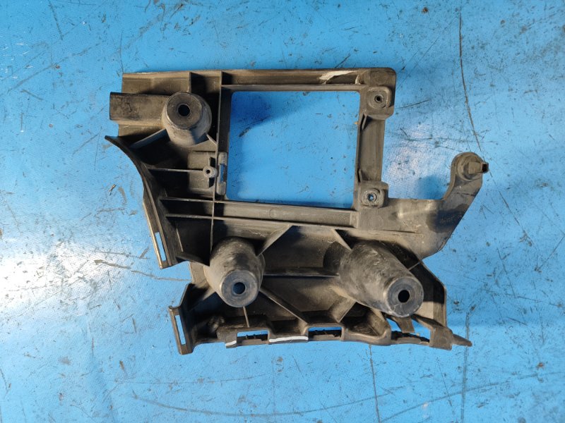 Rear bumper bracket AUDI A6 (C7) 11-18 2011 Right