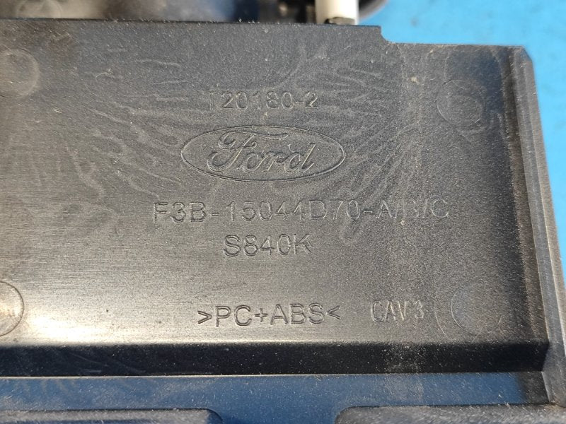 Interior plastic of the Ford Expedition 17-2018