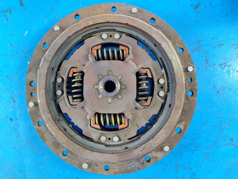 Clutch disc TOYOTA PRIUS - 30 09-17