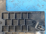 Ford Expedition 17-2018 Fuse Box Cover