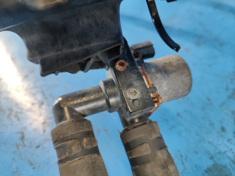 Cooling system valve for Ford Expedition 17-2018