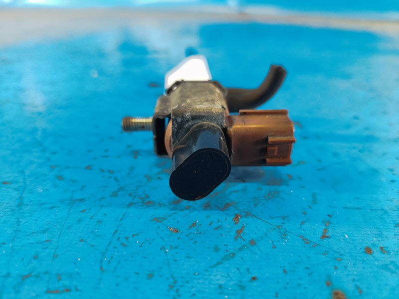 Electromagnetic valve (vacuum) MAZDA 3 BL 09-13 2009
