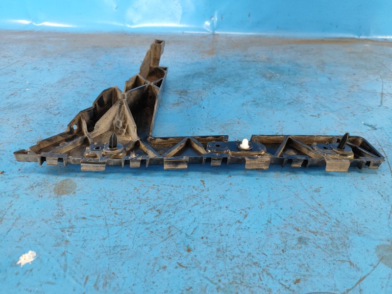 Rear bumper bracket FORD EXPEDITION 17- 2018 Left.
