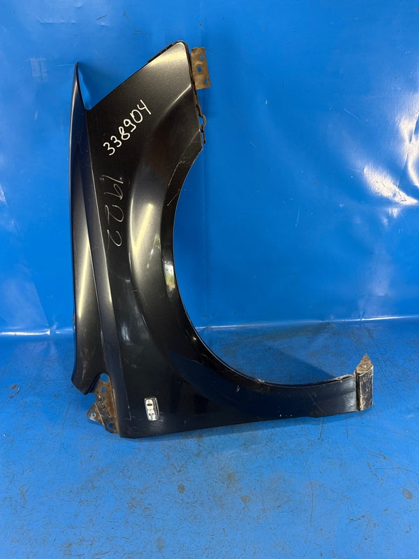 Front wing DODGE GRAND CARAVAN 08- 2014 Right.