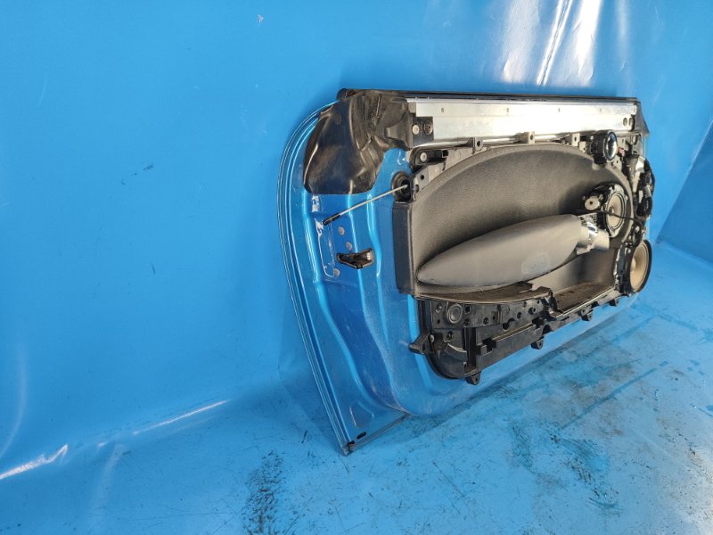 Door MINI COOPER S R56 06-14 2009 Left. Front.