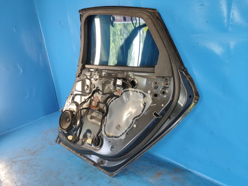 Door FORD FUSION 14- Right Rear