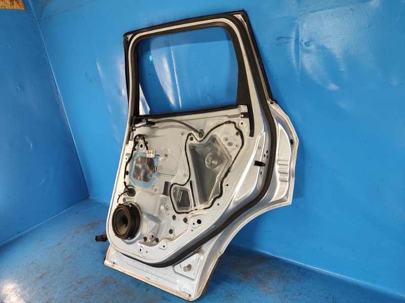 Door FORD ESCAPE 12-19 2017 Right Rear