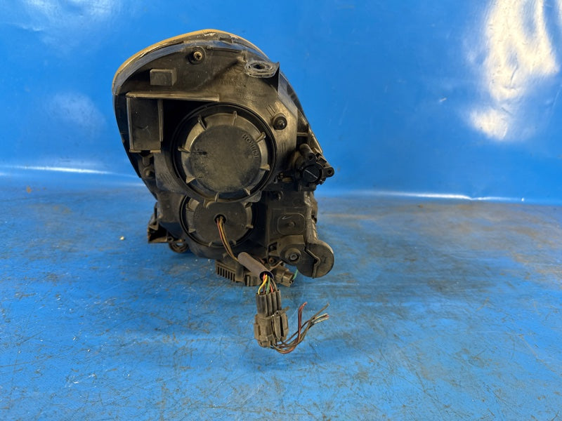 Headlight INFINITI G35 03-07 Left.