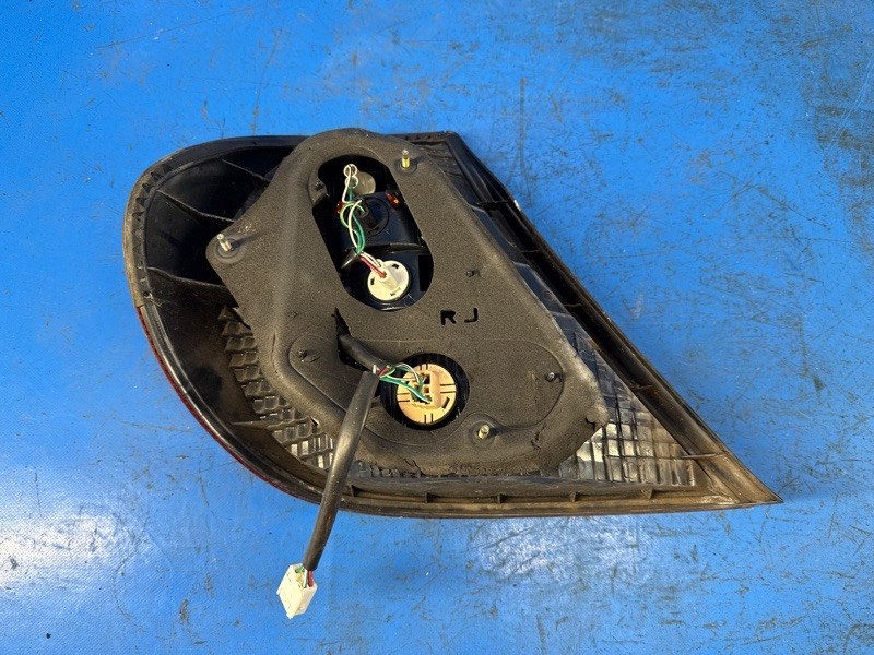External lamp TOYOTA CAMRY 30 02-06 Right.